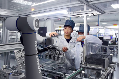 協(xié)作機器人技術(shù)培訓,蘇州協(xié)作機器人,江蘇協(xié)作機械臂,協(xié)作機械手學(xué)習,六軸機械臂,人機協(xié)作機器人技術(shù)支持、實(shí)地培訓